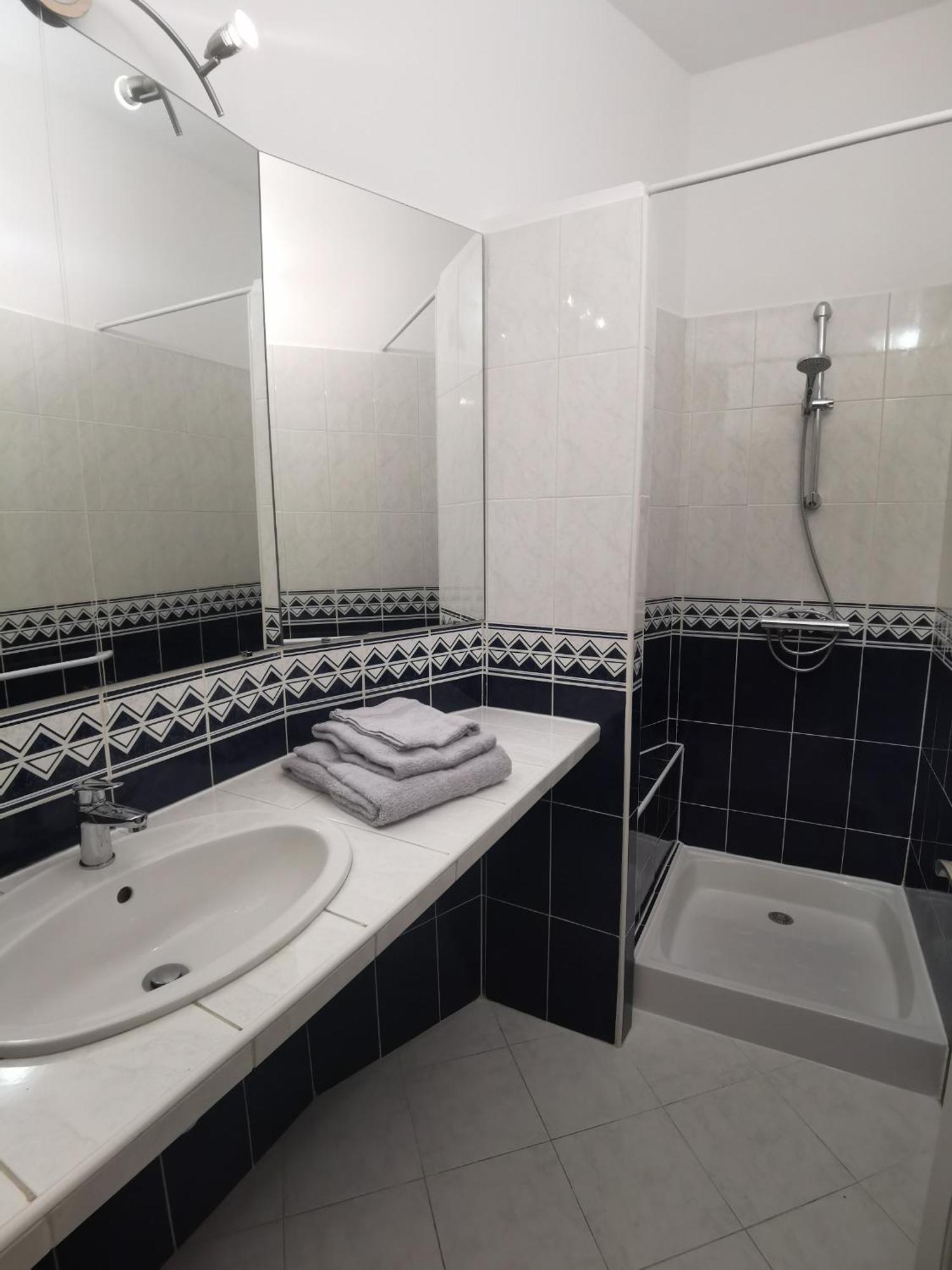 Le Loriot Villa Auriol Bagian luar foto