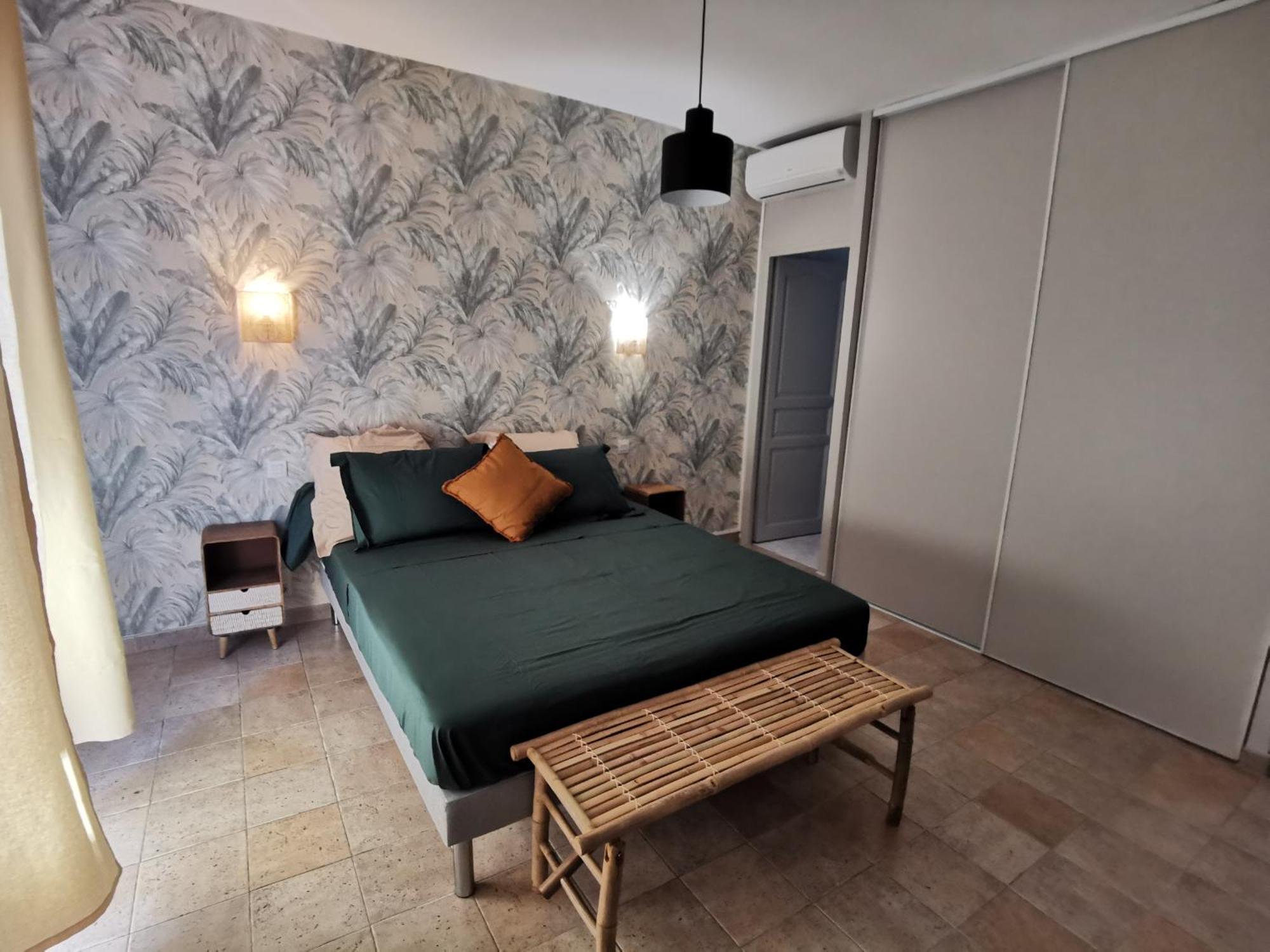 Le Loriot Villa Auriol Bagian luar foto