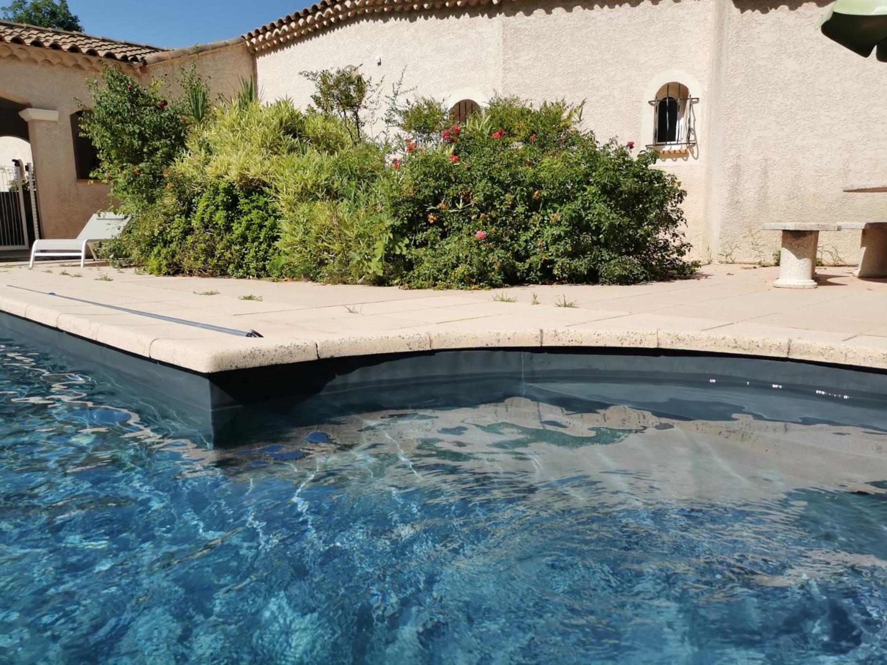 Le Loriot Villa Auriol Bagian luar foto